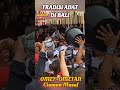 ciuman masal omet~ometan tradisi adat di bali