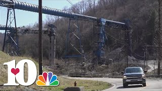 Crews search for missing Kentucky miner after collapse