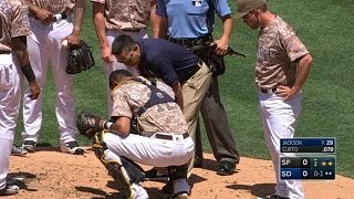 SF@SD: Bethancourt shaken up by a foul tip, stays in