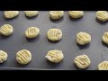 easy shortbread cookies holiday shortbread cookie recipe