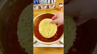 有食欲的方便面   Instant noodles with appetites