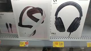 Meta Quest 2 VR at Walmart - Jan. 2023