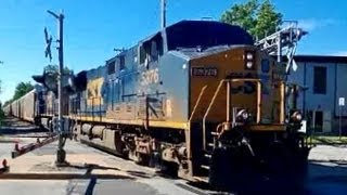 ES40DC 5376 and C40-8W 7846 leading the CSX morning 81-car Q268 04 August 2013 - 10310 Hrs