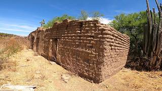 Ruinas de un rancho antiguo por casualidad