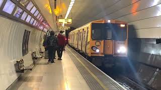 Trains at Hamilton Square