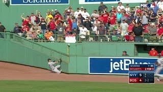 NYY@BOS: Bogaerts doubles and Ellsbury gets shaken up