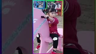 rocking horse 公園搖搖馬