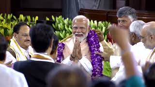 Modi invited to head India's new coalition government | REUTERS