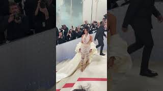 #KimKardashian arrives at the #MetGala