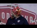 Фантастический сэйв Бэрри Браста barry brust makes a brilliant save in his khl debut game