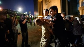 Turkey failed coup: government removes 8.000 police in continuing purge