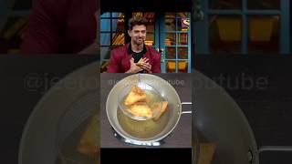 Hrithik Roshan Favourite Food 😍 #food #hrithikroshan #streetfood #shorts #samosa #foodie