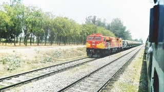 New Powerful Diesel Locomotive of Indian Railway | Roza WDG4G with Tanker Train