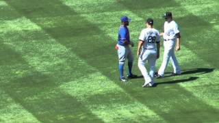 Eric Young Jr. of the New York Mets kissing former Colorado Rockies Teammates