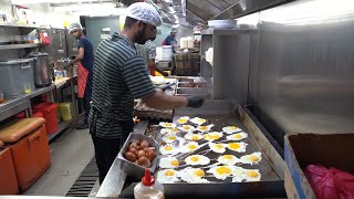 MALAYSIAN STREET FOOD 🇲🇾 - Ultimate street food tour of Kuala Lumpur, Malaysia!