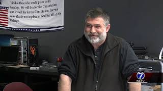 Police: Repair company discovers child porn on computer belonging to Bellevue science teacher