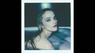 Sky Ferreira - Leash