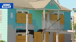 Judge signs order keeping Myrtle Beach’s infamous ‘Yellow House’ closed