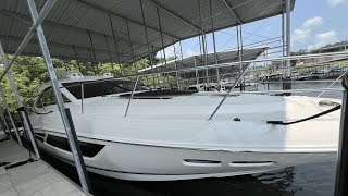 Classic 2015 Sea Ray Sundancer 510 in GREAT SHAPE For Sale At MarineMax Missouri