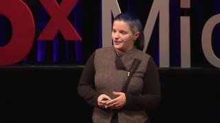 How we flew a spacecraft 3 billion miles to Pluto | Katie Bechtold | TEDxMidAtlantic
