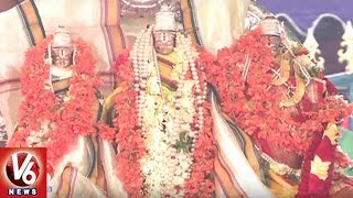 Srirama Navami: Shri Seeta Ramula Kalyanam In Mudigonda | Khammam | V6 News