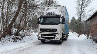 Köp Lastbil Volvo FH 6*2 med frysskåp på Klaravik