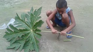 Kids making papaya flute at home || How to make flute at home