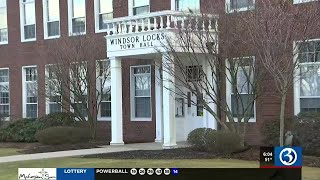 VIDEO: Debate over school resource officers in Windsor Locks