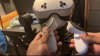 How to Charge Your Meta Quest 3s Controllers ! Easy