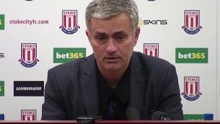 Jose Mourinho: "Die Deutschen liegen am Strand" | Stoke City - FC Chelsea 0:2