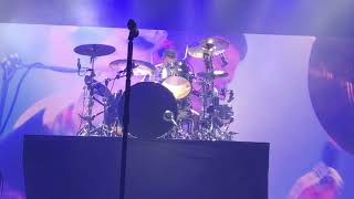 Fall Out Boy - Andy Hurley's Drum Solo (LIVE at Wrigley Field)