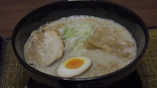 The best recommended back fat Tonkotsu Ramen in Tokyo, Men-shou Taketora Roppongi (English Ver.)