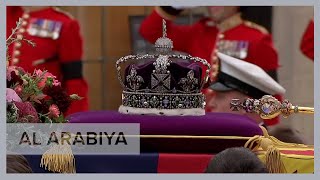 Queen Elizabeth's coffin arrives at Westminster Abbey