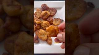 പഴം നുള്ളി പൊരിച്ചത് || Pazham nulli porichath || Easy evening snack recipe @M4_NETWORK