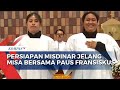 Persiapan Misdinar Jelang Misa Agung Bersama Paus Fransiskus