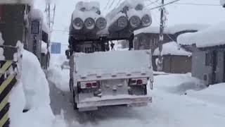 Zăpadă de doi metri în Japonia. Imagini SPECTACULOASE