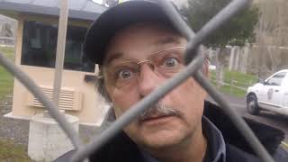 Retired double-agent confronts security guard! (Fedsmoker)