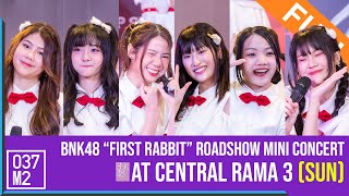 220227 BNK48 @ BNK48 First Rabbit Roadshow Mini Concert, Central Rama 3 [Overall Stage 4K 60p]