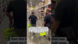 paying for strangers groceries and giving them EXTRA money in the hood! ￼