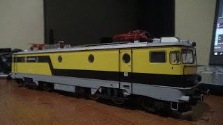 Prezentare locomotiva EA 733 Rompetrol AF Models