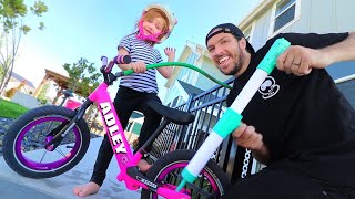HOW TO FIX A BIKE!! Pretend Play with Dad in our Backyard Gas Station!