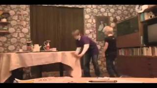 Michel & Sven - Der Tischdeckentrick (FAKE - FAIL)