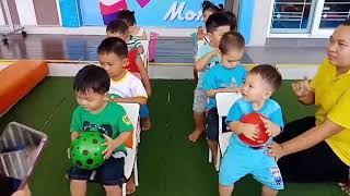 กิจกรรมการเรียนการสอนเด็กวัยก่อนอนุบาล by: Thansarin Nursery