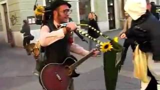 Amazing One-Man-Band Street Performer in Croatia( Chorwacja) Ale Urwal Czlowiek orkiestra