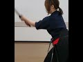 妙手を用いた袈裟懸けの素振り swinging a sword using myote.