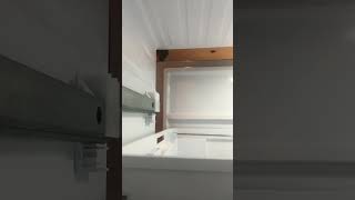 Blomberg freezer drawer not closing