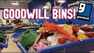 GOODWILL BINS! DIG + THRIFT With Us For Vintage Holiday And Retro Toys!