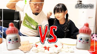 【🥄🆚🥢】白色だけ！人気のグミやお菓子をゲットせよ！まさかの結末に…w【#Shorts】