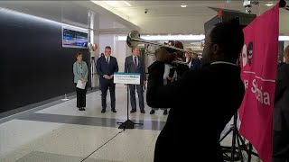 Commuters, MTA celebrate 1-year anniversary of Grand Central Madison service