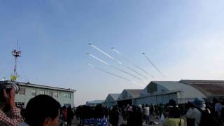 ブルーインパルス展示飛行Part2（築城基地航空祭2010）